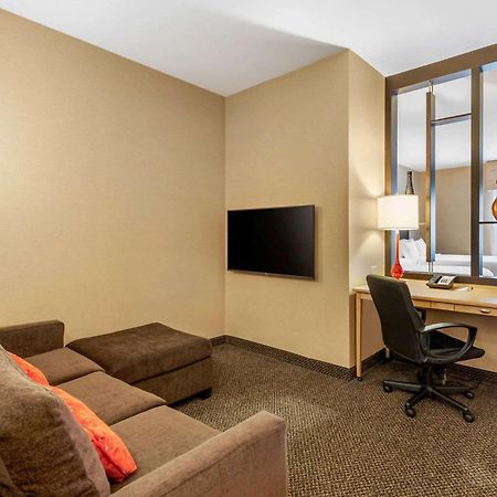 Cambria Hotel Akron - Canton Airport Uniontown Eksteriør bilde