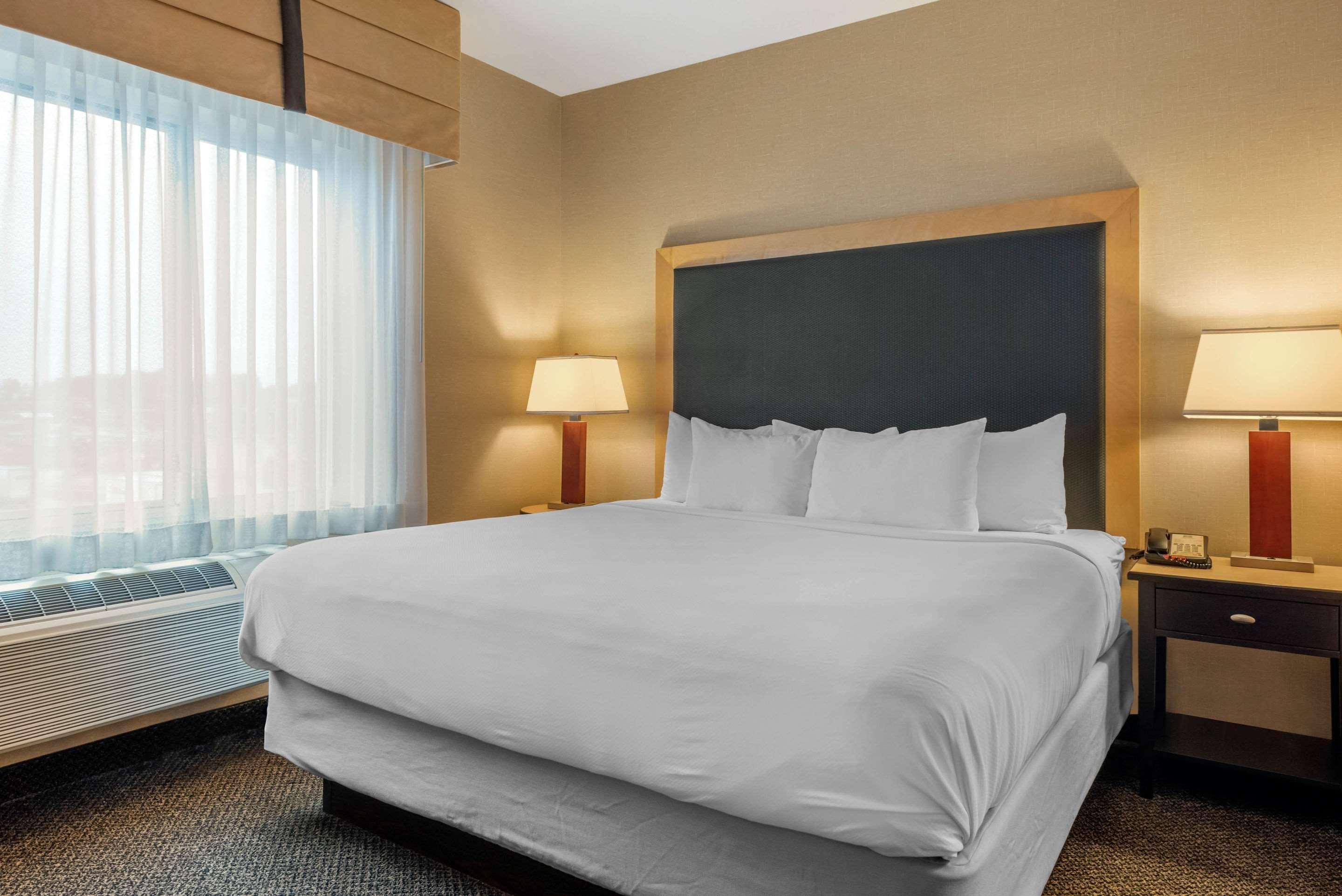Cambria Hotel Akron - Canton Airport Uniontown Eksteriør bilde