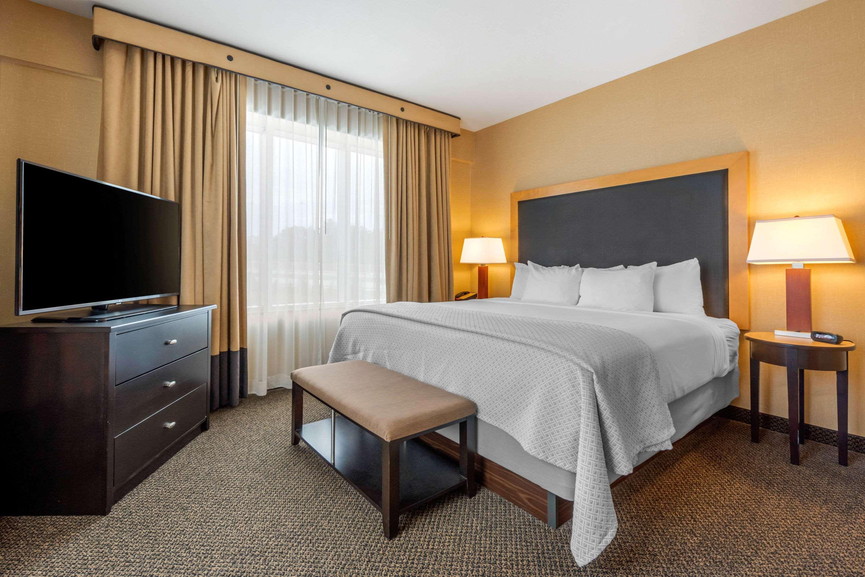 Cambria Hotel Akron - Canton Airport Uniontown Eksteriør bilde