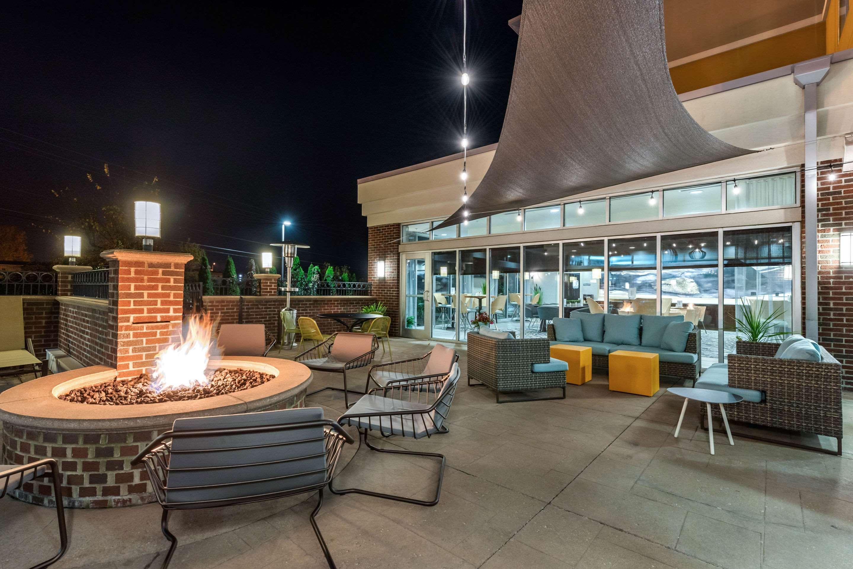 Cambria Hotel Akron - Canton Airport Uniontown Eksteriør bilde
