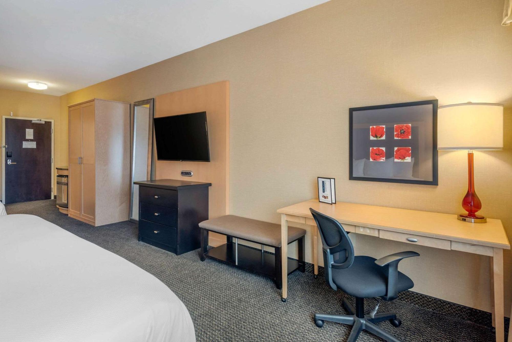 Cambria Hotel Akron - Canton Airport Uniontown Eksteriør bilde